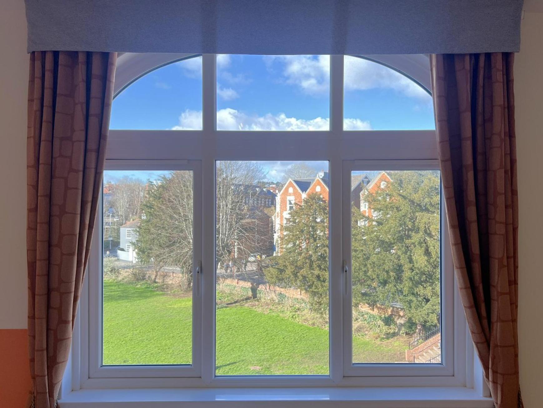 Melbury Rooms & Studios Эксетер Экстерьер фото