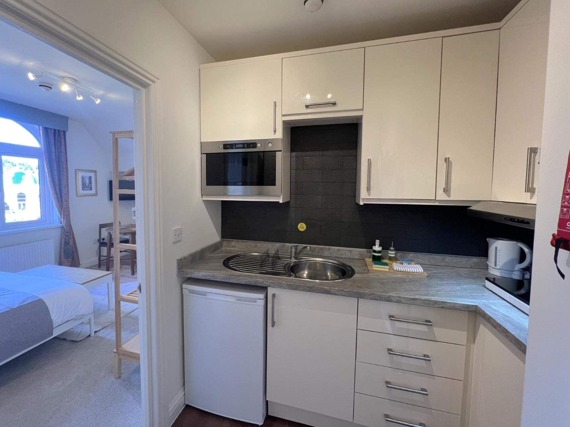 Melbury Rooms & Studios Эксетер Экстерьер фото